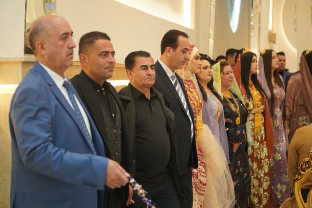 Urmiye'de Renklerin Dansı: "Kürt Düğünleri"